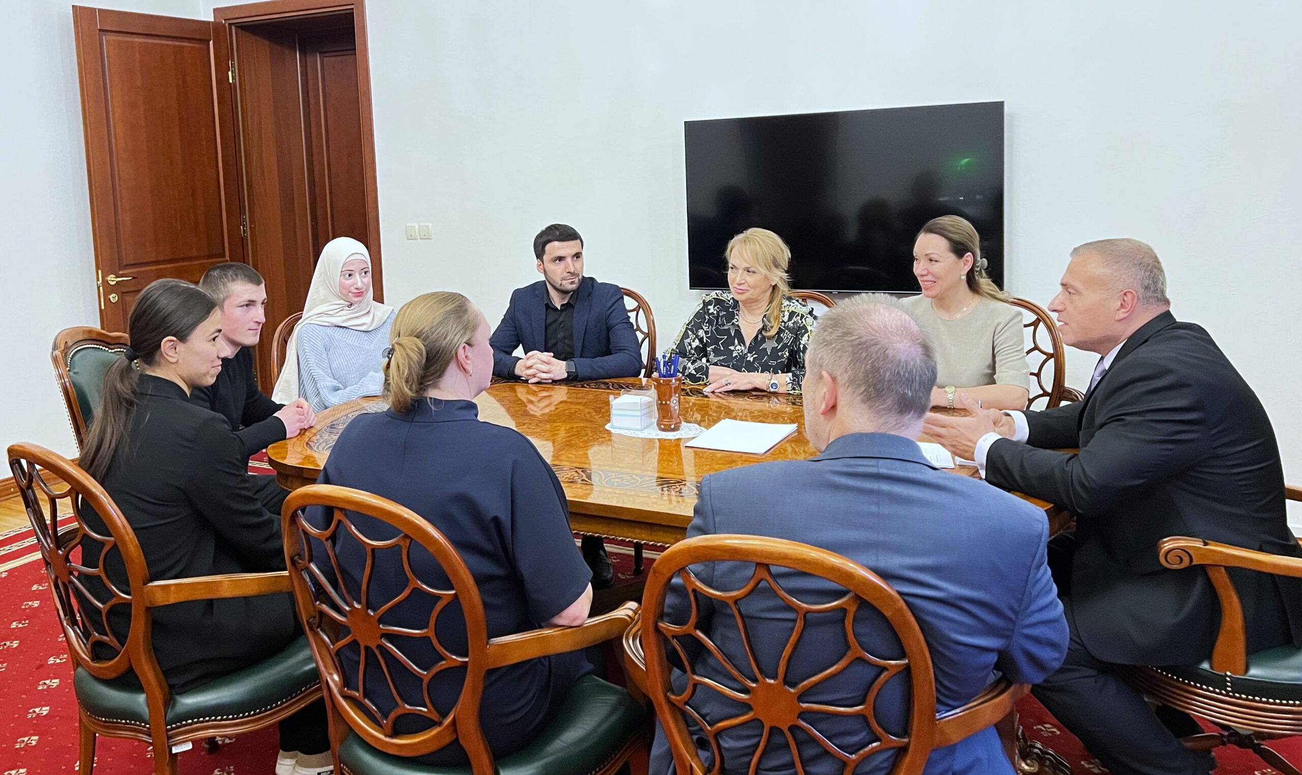 «Умники и умницы Дагестана» прибыли в Москву для участия в Олимпиаде на Первом канале