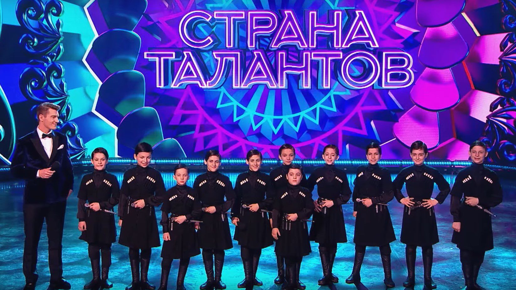 Дагестанский ансамбль "Ватан" - победитель 1 сезона шоу «Страна талантов» на НТВ.