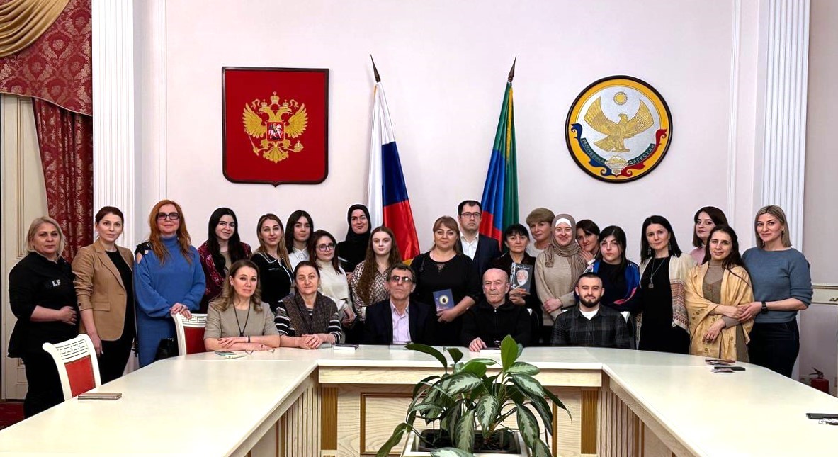 Творческий вечер ко дню рождения дагестанского поэта, публициста Ахмедхана Абу-Бакара