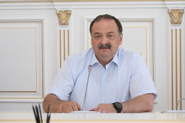 Глава Дагестана выразил недовольство состоянием городского пляжа в Избербаше