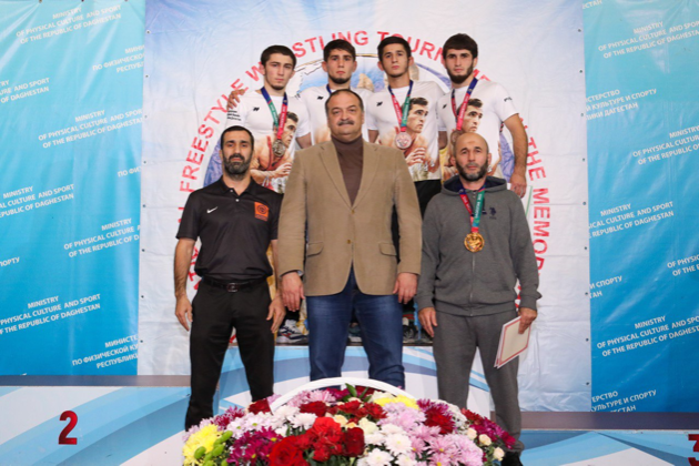 Глава Дагестана принял участие в торжественной церемонии открытия 52-х Международных соревнований по вольной борьбе памяти Заслуженного мастера спорта СССР Али Алиева