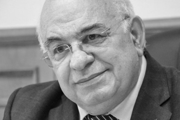 Об Алипулатове И.С.