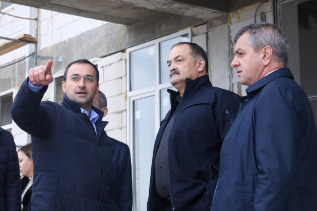 Сергей Меликов с рабочим визитом посетил Дербент