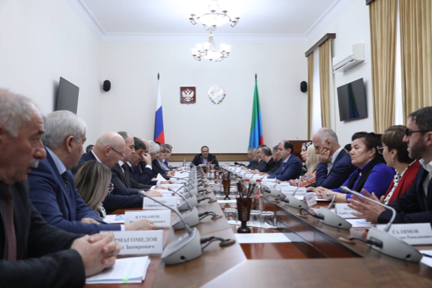 Создание доступной среды, развитие инвалидного спорта и инклюзивного образования обсудили под руководством Сергея Меликова