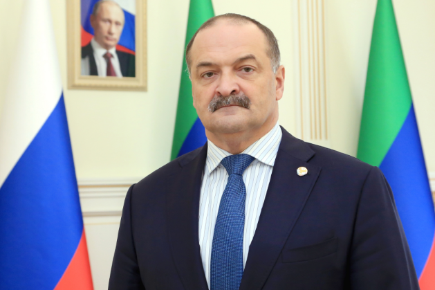 Поздравление Главы Республики Дагестан Меликова С.А. с Днем Конституции Российской Федерации