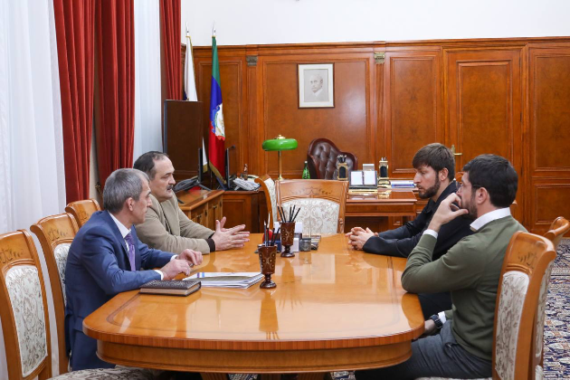 Сергей Меликов встретился с советником Президента России Русланом Эдельгериевым