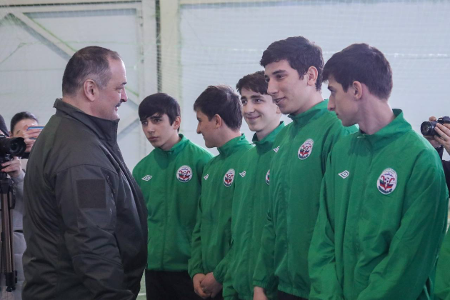 Сергей Меликов осмотрел социальные объекты в Хасавюрте