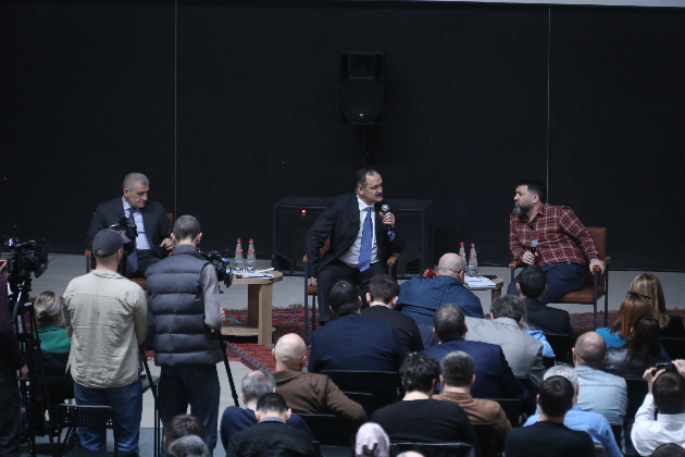 Сергей Меликов встретился с представителями дагестанских благотворительных организаций