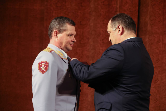 Сергей Меликов принял участие в торжественном мероприятии ко Дню войск национальной гвардии России