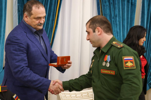 Сергей Меликов встретился с участниками спецоперации, демобилизованными по ранению