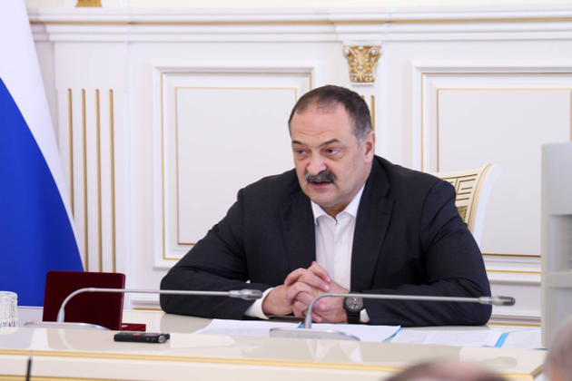Под руководством главы Дагестана обсудили подготовку к празднованию Дня Победы
