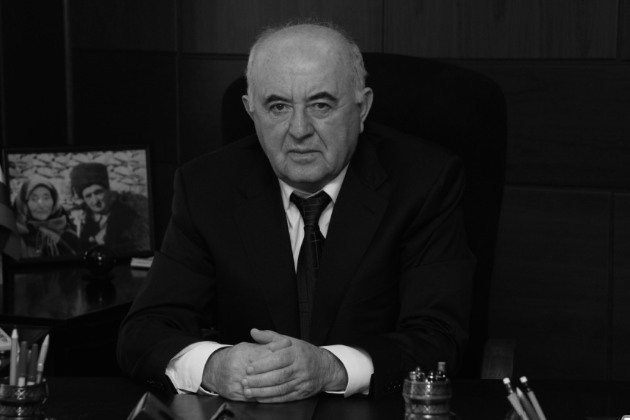 Об Ильясове С.М.