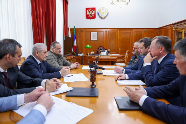 Сергей Меликов и Сергей Задорин обсудили перспективы развития железнодорожной инфраструктуры в Дагестане