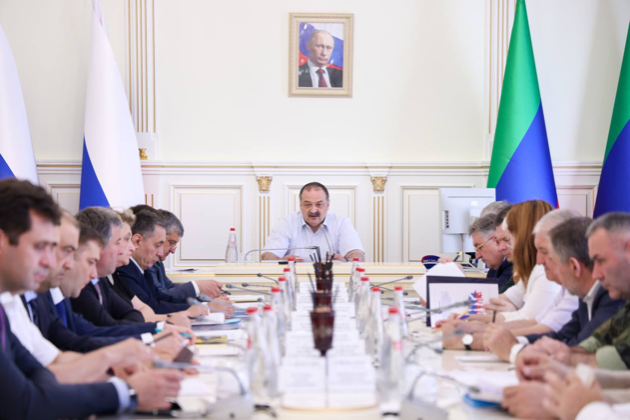 Сергей Меликов провел первое заседание комиссии по оказанию соцподдержки и помощи участникам СВО и их семьям