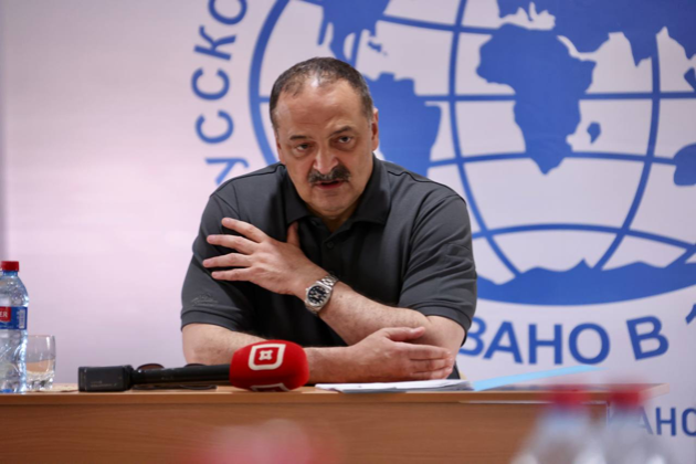 Сергей Меликов провел заседание Попечительского Совета Русского географического общества на острове Чечень