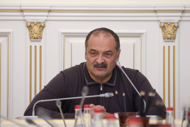 Сергей Меликов провел совещание по строительству образовательных организаций в регионе