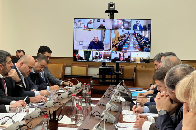Под руководством главы Дагестана обсудили значимые для региона вопроса