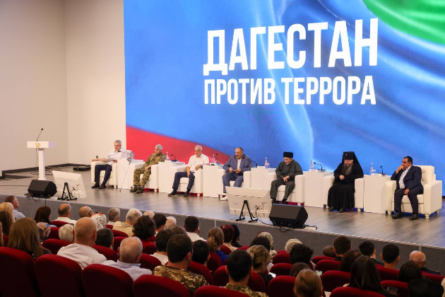 Сергей Меликов встретился с представителями институтов гражданского общества