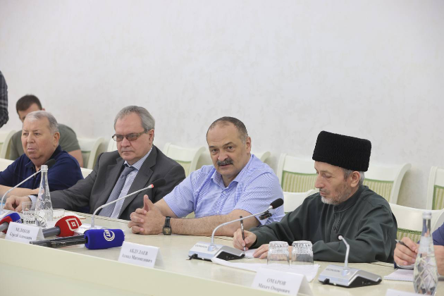 В Махачкале прошла пресс-конференция с участием Сергея Меликова, Валерия Фадеева и Ахмада-Афанди Абдулаева