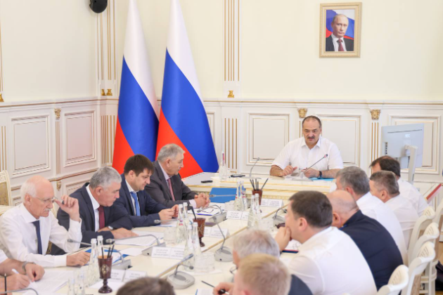 Сергей Меликов провел совместное заседание АТК в РД и Оперативного штаба в РД