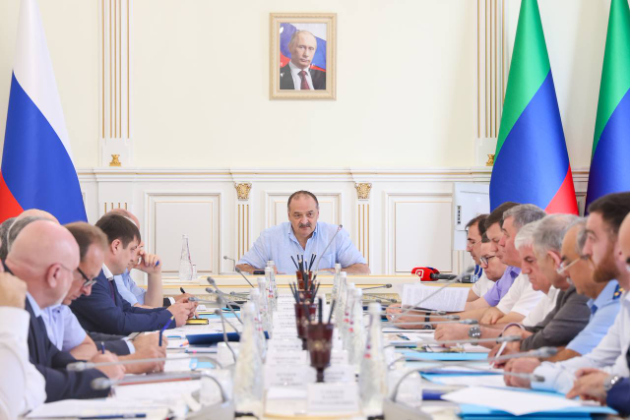 Сергей Меликов провел засeдание Комиссии по противодействию коррупции