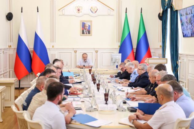 Глава Дагестана провел заседание по подготовке к проведению осеннего призыва граждан на военную службу