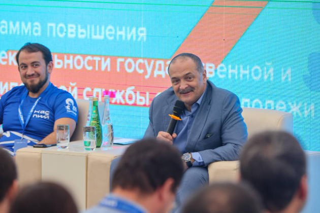 Глава Дагестана принял участие в закрытии молодежного форума «Каспий»