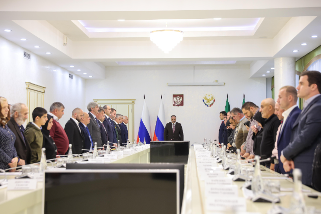 Сeргей Меликoв встретился с сeмьями военнослужащих