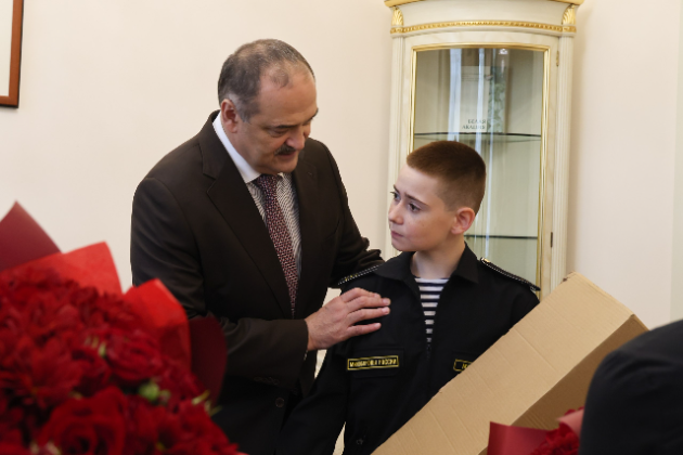 Сергей Меликов встретился с сыном Героя России Исрафила Магомедова – Летифом Магомедовым