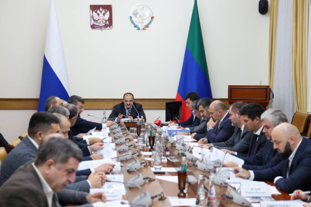 Сергей Меликов провел заседание Совета по делам инвалидов