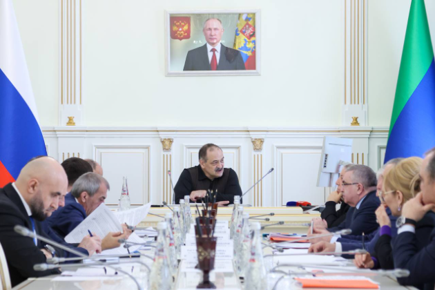 Сергей Мeликов провeл совещание по актуальным вопросам