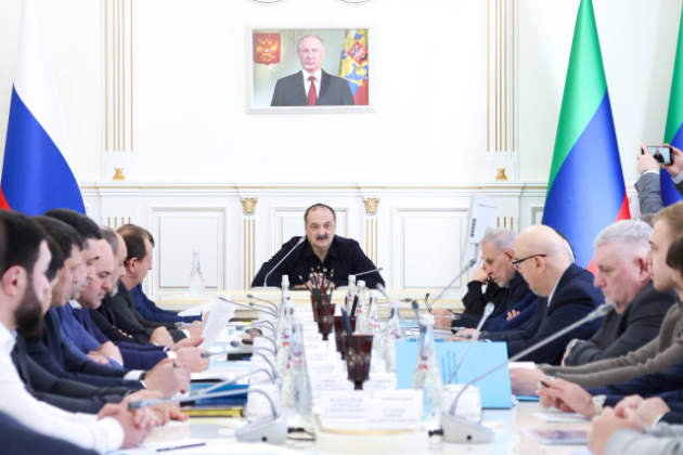 Сергей Меликов провел заседание Попечительского совета махачкалинского футбольного клуба «Динамо»