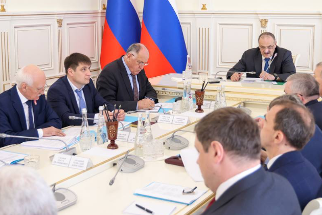 Сергей Меликов проконтролировал ход весеннего призыва