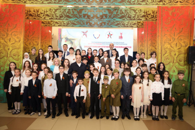 Сергей Меликов поздравил победителей республиканского конкурса «Защитникам Отечества посвящается»