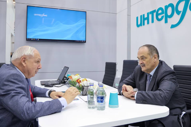 Дагестанская делегация принимает участие в ПМЭФ-2025