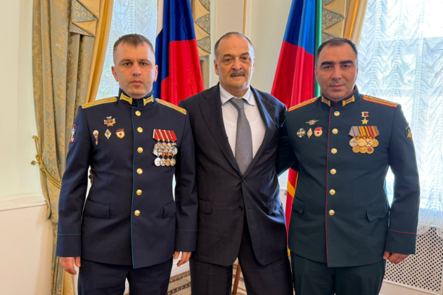 Сергей Меликов встретился с дагестанцами-участниками второго потока программы «Время героев»