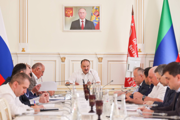 Сергей Меликов провел заседание комиссии по увеличению доходов бюджета Дагестана