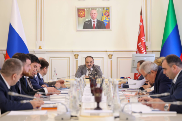 Под руководством главы Дагестана обсуждены значимые для региона вопросы