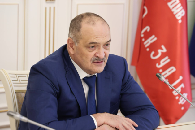 Готовность к зиме, исполнение поручений, работа с молодежью – главные темы совещания под руководством главы Дагестана