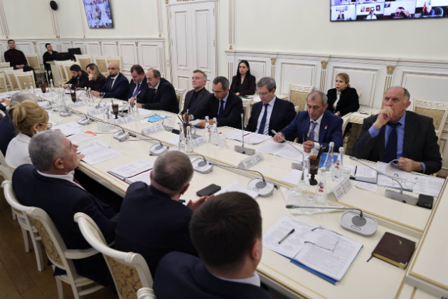 Сергей Меликoв провел ежемесячное совещание по актуальным вопросам