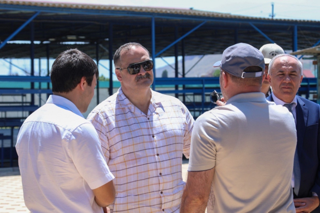 Сергей Меликов осмотрел спортивные объекты в Избербаше