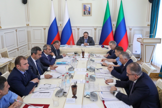Сергей Меликов провел заседание Комиссии при Главе Республики Дагестан по увеличению доходной части консолидированного бюджета республики
