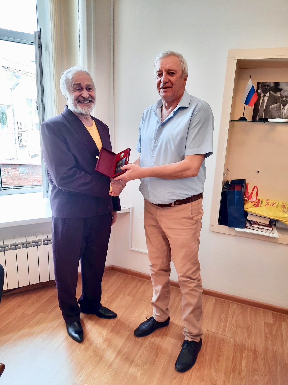 В Постоянном представительстве Республики Дагестан в Москве поздравили Народного артиста Республики Дагестан