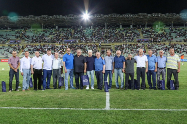 Сергей Меликов поздравил махачкалинское «Динамо» с очередной победой