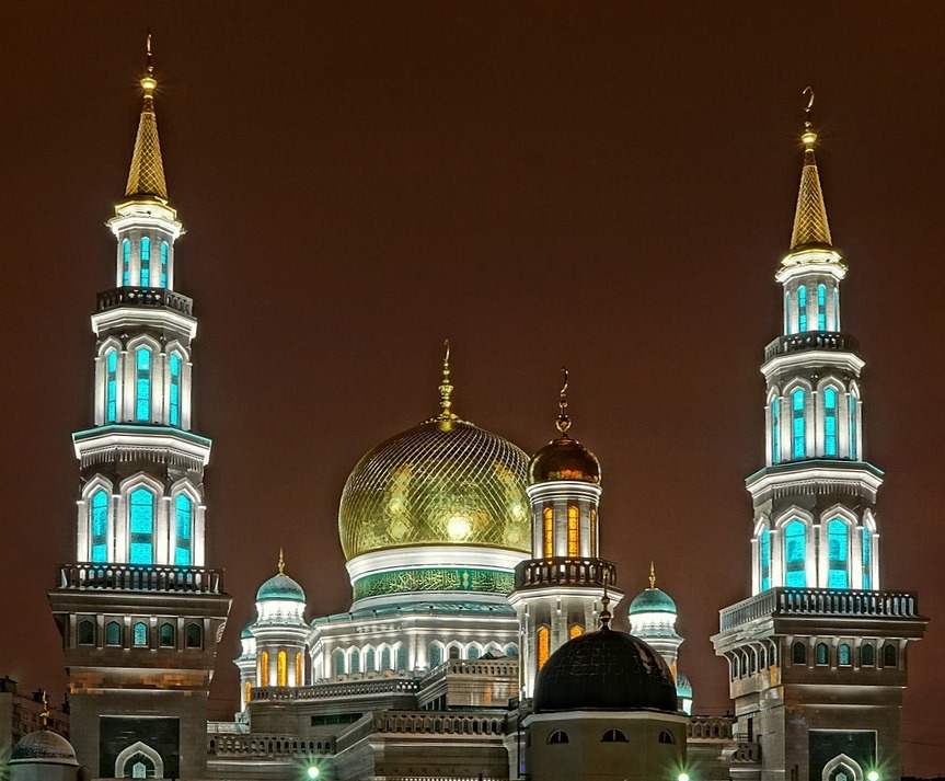 Поздравление Постоянного представителя Республики Дагестан Гасанова Д.Н. с праздником Курбан-байрам