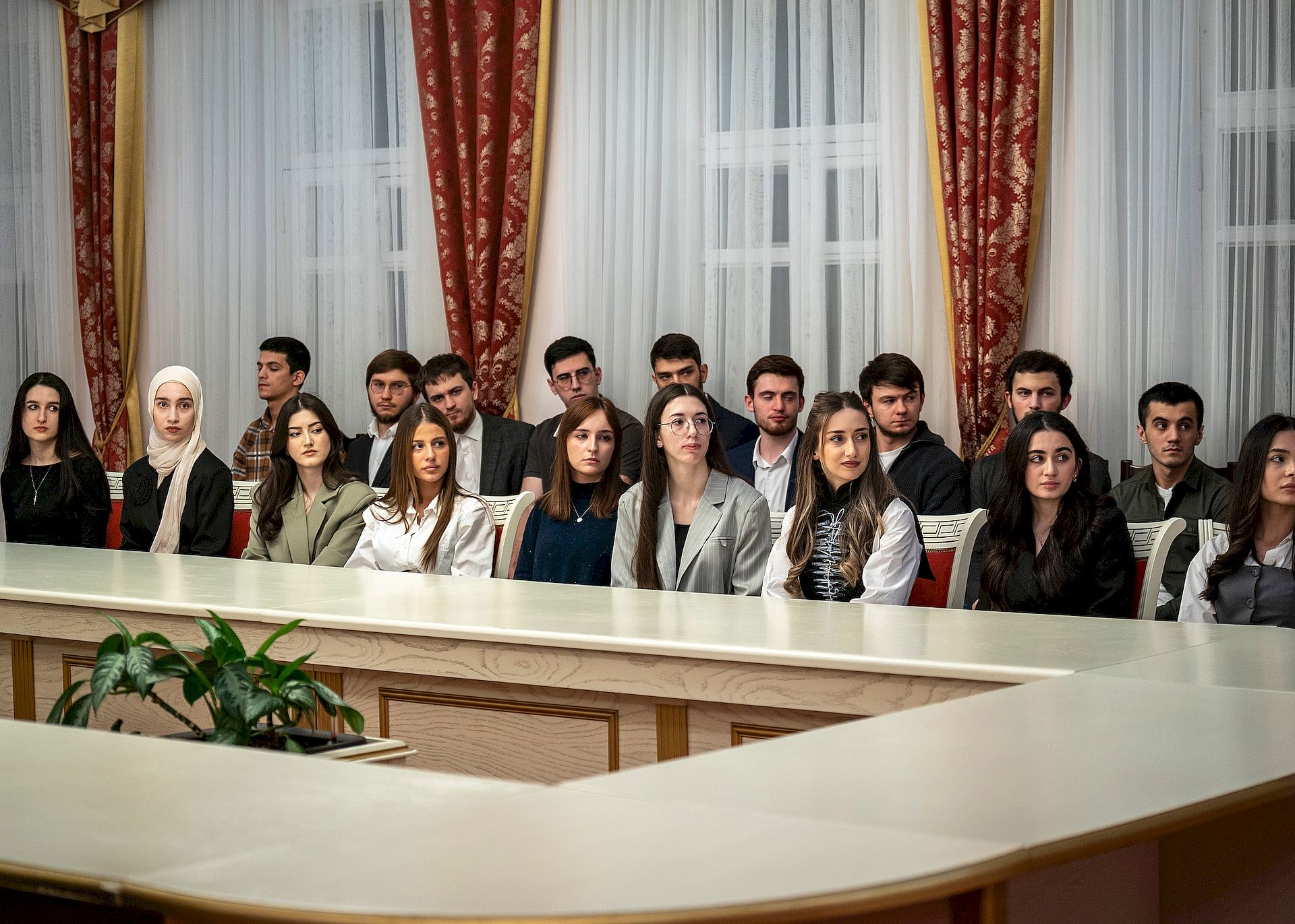 В Постпредстве Дагестана состоялась торжественная встреча со студентами-стипендиатами Главы Республики Дагестан