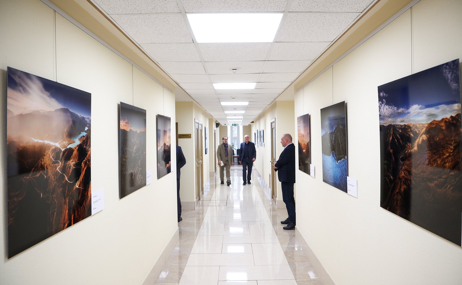 Фотовыставка «Дагестан – южный полюс России» открылась в Совете Федерации ФС РФ