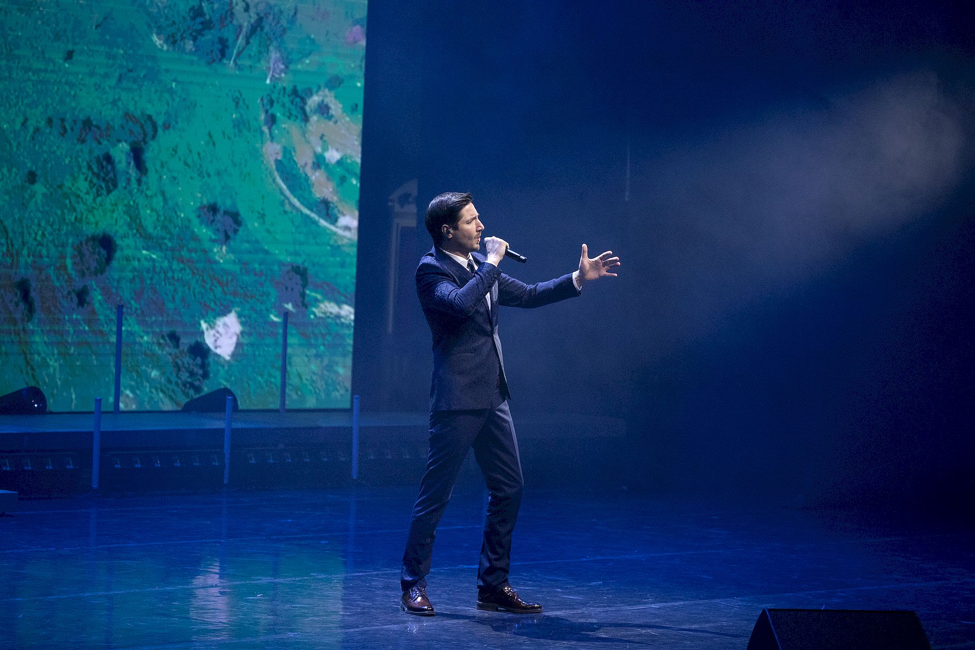 Постпредство Дагестана представило красочную экспозицию в ходе благотворительного концерта в помощь пострадавшим в Республике Дагестан