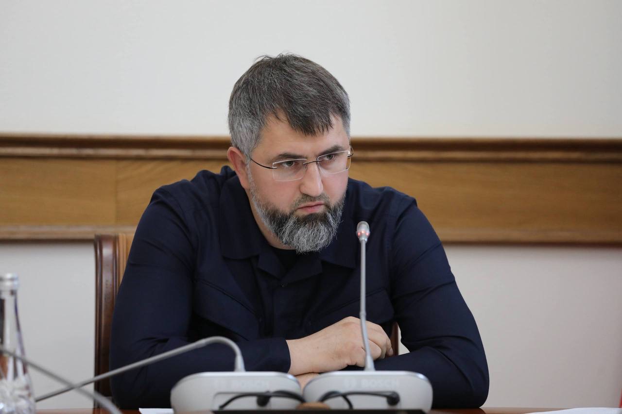 Магомед Рамазанов инициирует полную ревизию очереди на жилье для детей-сирот в Дагестане