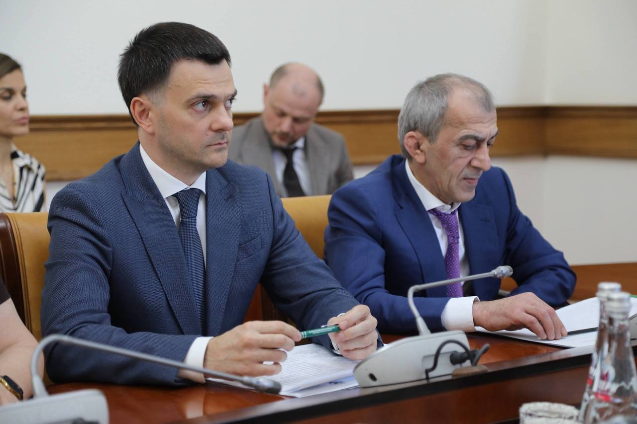 Магомед Рамазанов инициирует полную ревизию очереди на жилье для детей-сирот в Дагестане